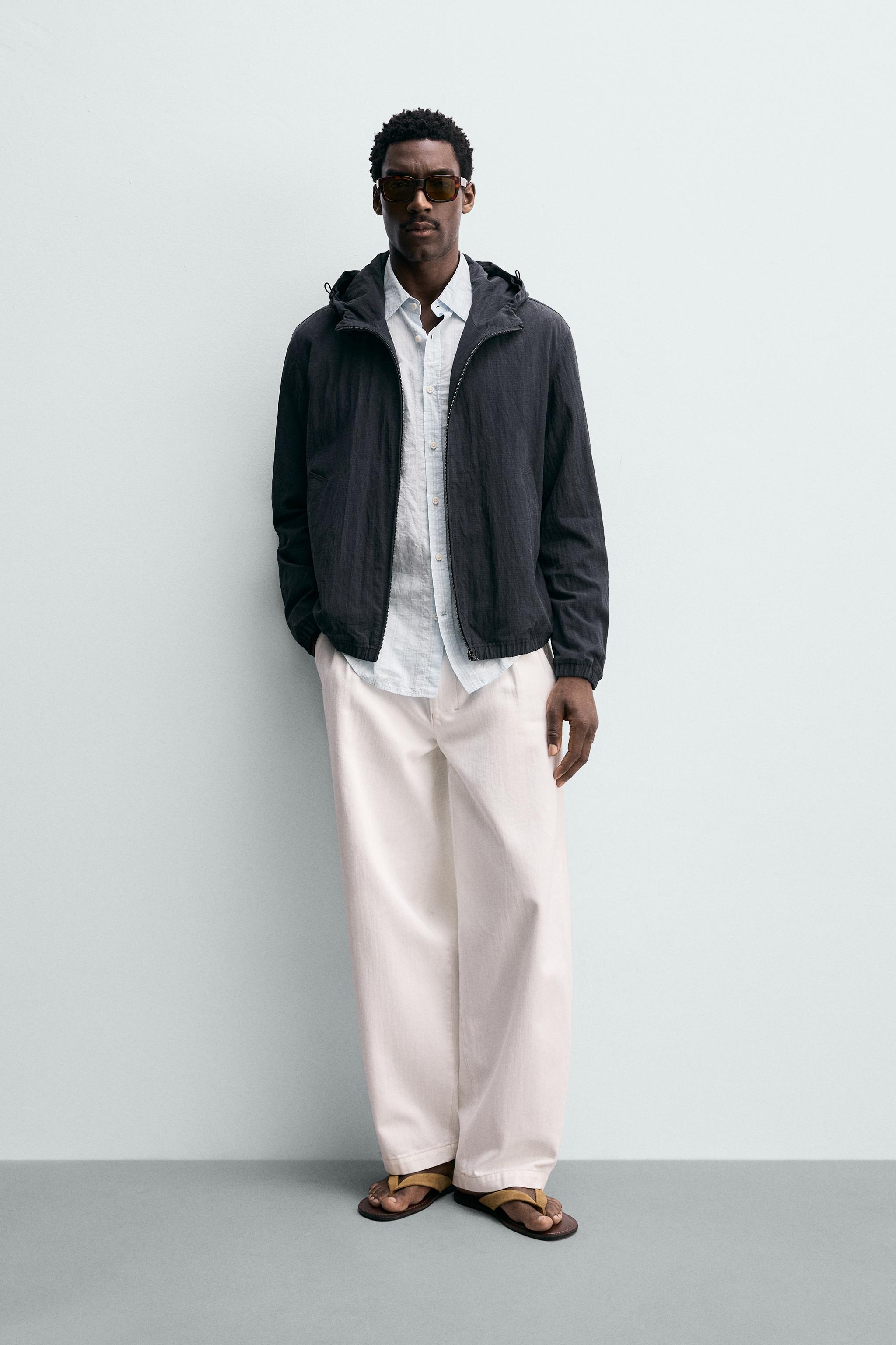 LIGHTWEIGHT TECHNICAL JACKET